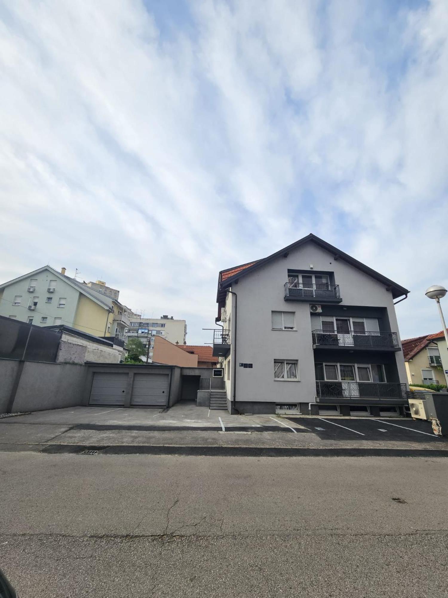 Comfort Remiza Daire Zagreb